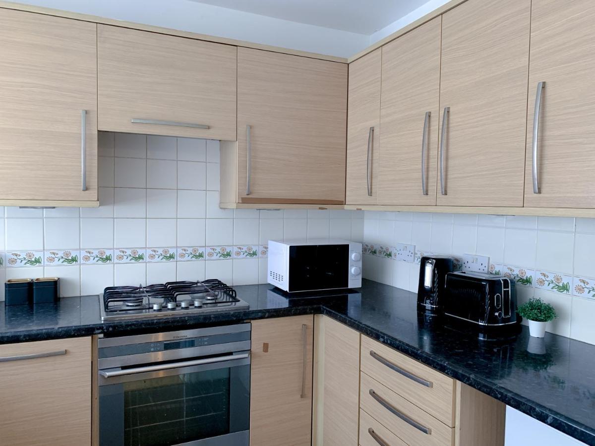 Large House Near Anfield & Liverpool Town المظهر الخارجي الصورة